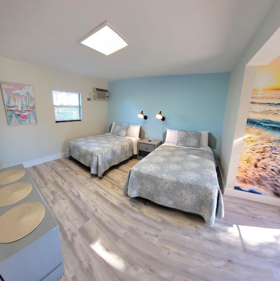 סיינט פיט ביץ' Satellite Motel מראה חיצוני תמונה