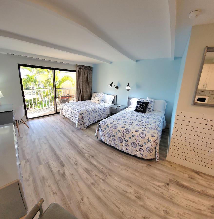 סיינט פיט ביץ' Satellite Motel מראה חיצוני תמונה
